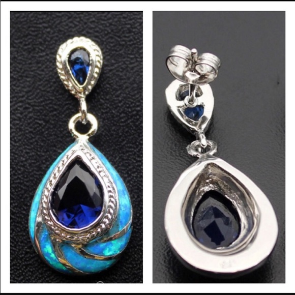 Gorgeous Dangling Earrings - Picture 3 of 7